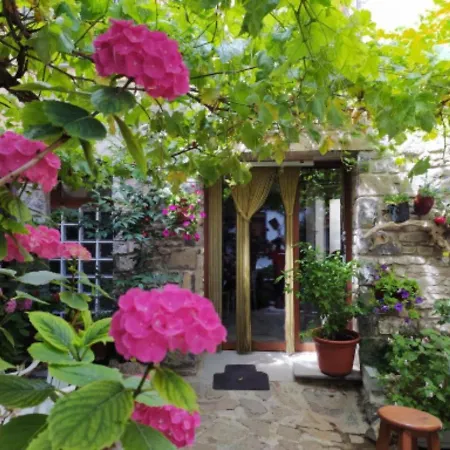 Bed and breakfast Maza Especial Grupos *