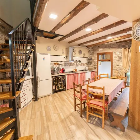 Bed and breakfast Maza Especial Grupos Biescas (Aragon)