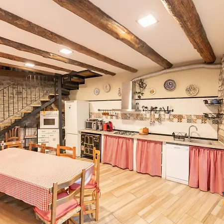 Bed and breakfast Maza Especial Grupos Biescas (Aragon)