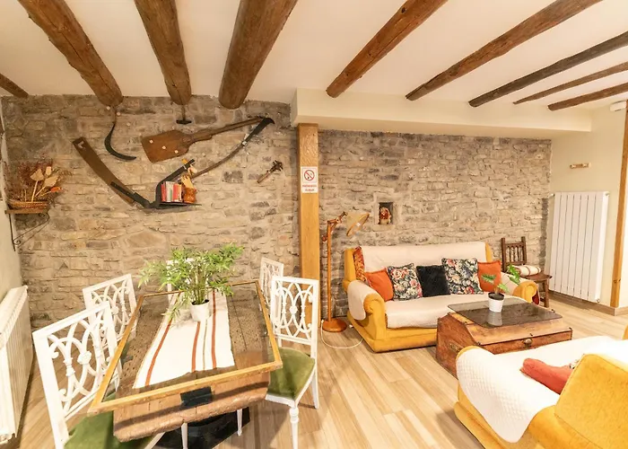 Maza Especial Grupos Bed & Breakfast Biescas (Aragon)