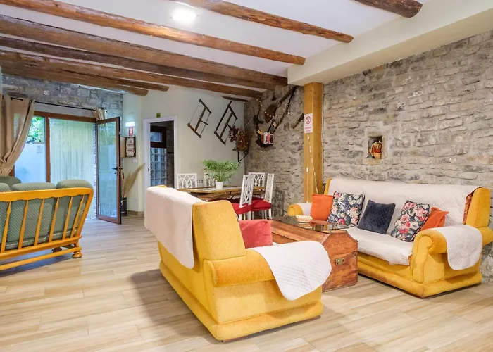 Maza Especial Grupos 4* Biescas (Aragon)