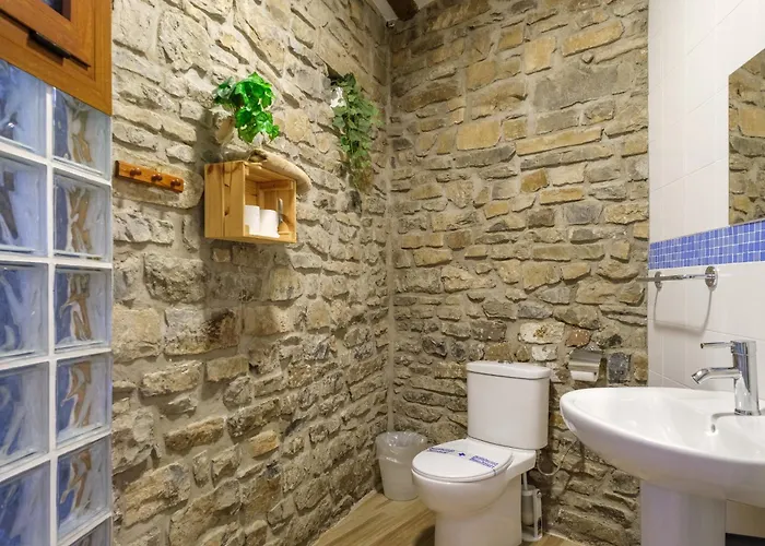 Bed & Breakfast Maza Especial Grupos Biescas (Aragon)